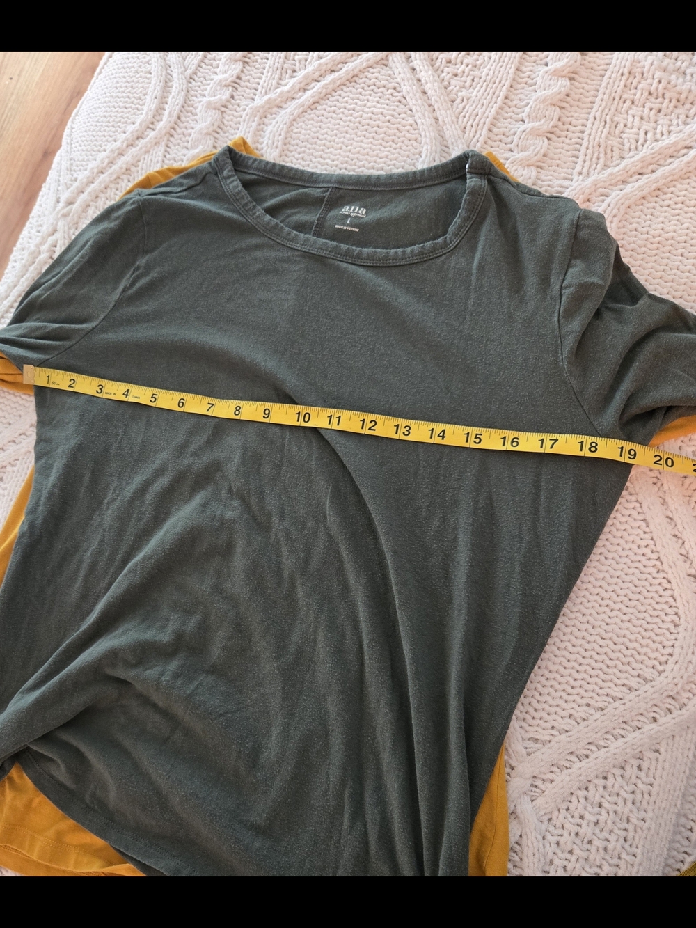 Set of Three Crewneck Long Sleeve Tees L - Picture 5 of 5